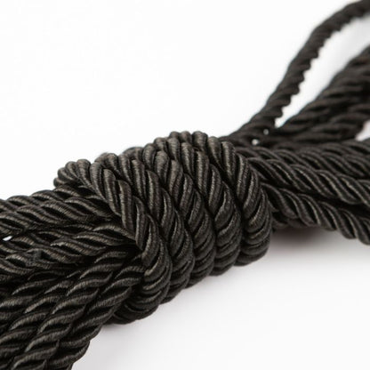 Knot in Control - SEI MIO
