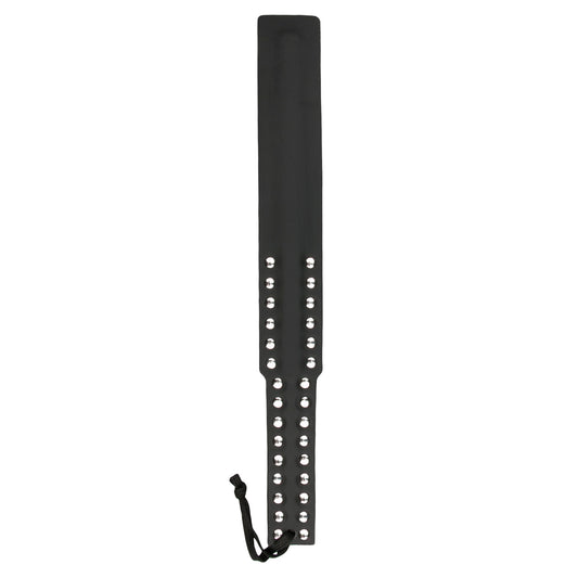 Studded spaði